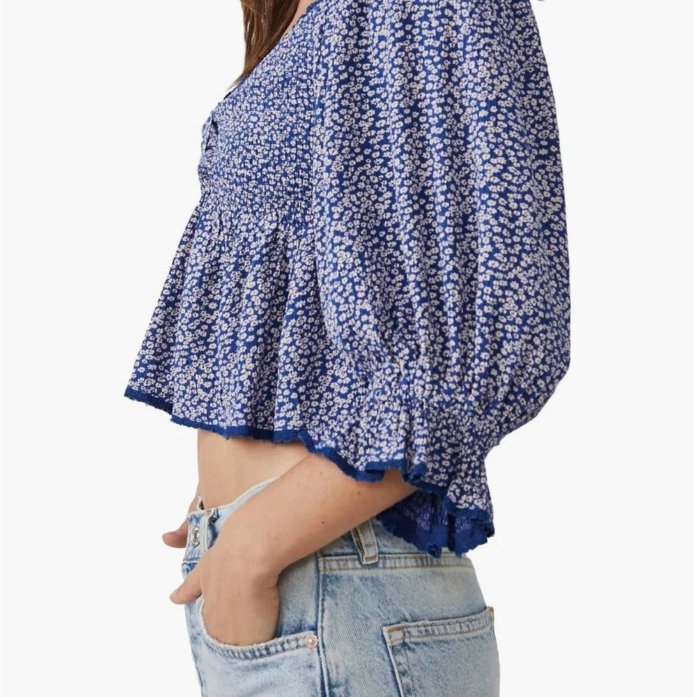 Free People Brittnee Print Smocked Back Peplum Top Size L - Picture 3 of 13